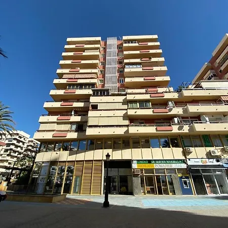 Apartment Center *